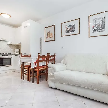 Apartmani Rino, Poreč Exterior foto
